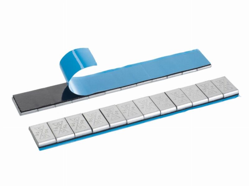 Ciężarek klejony  srebrny kwadrat 5g stalowy pasek 