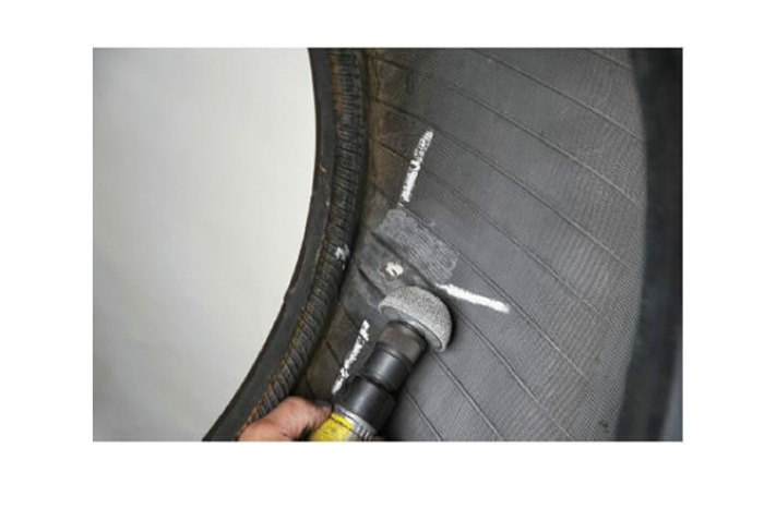 Prawidłowy montaż ciężarka klejonego krok po kroku